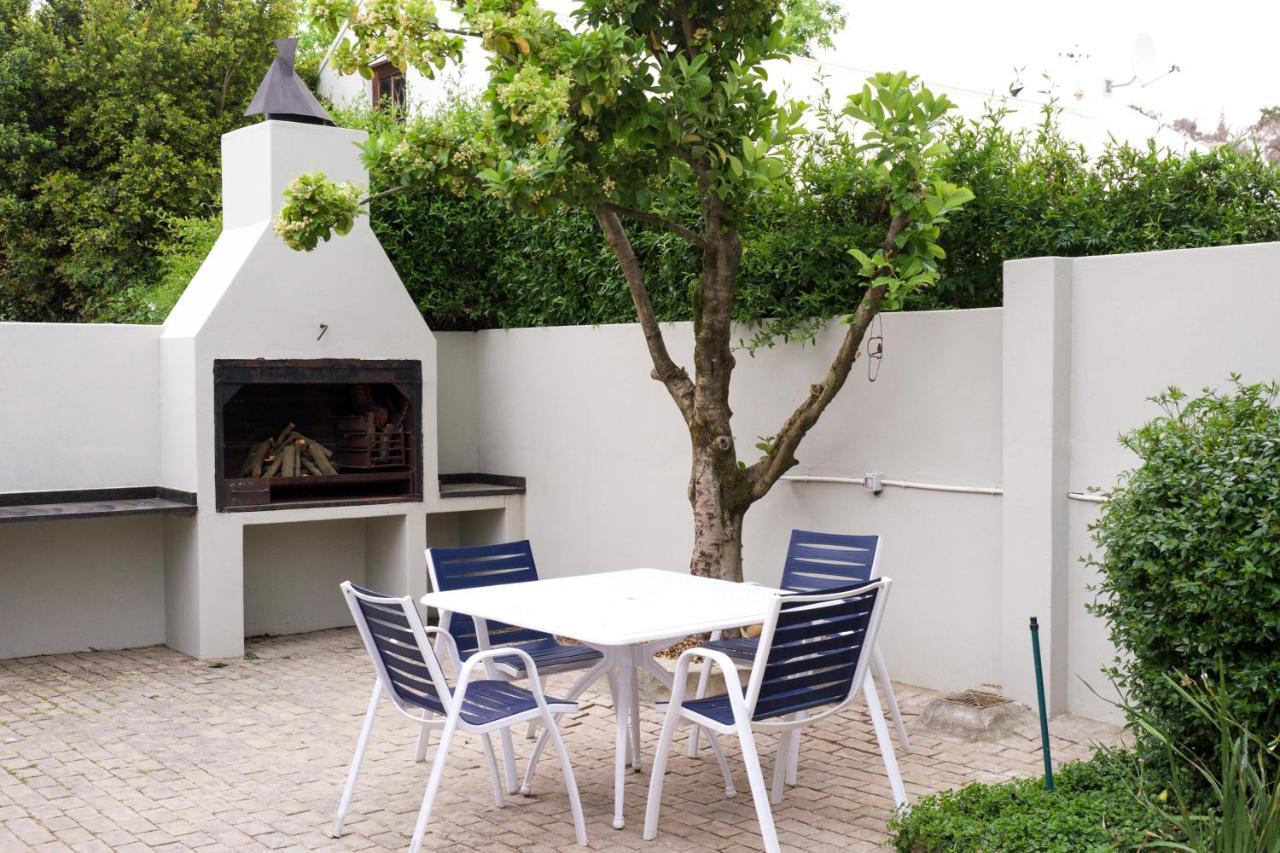 Laurel Cottage Franschhoek Bagian luar foto